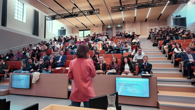 HerAcademy e Sistema Educativo: costruire il futuro insieme